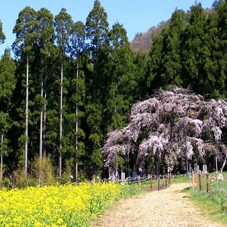 Fujiiso (Adults Only) Hotel Takayama  Bagian luar foto
