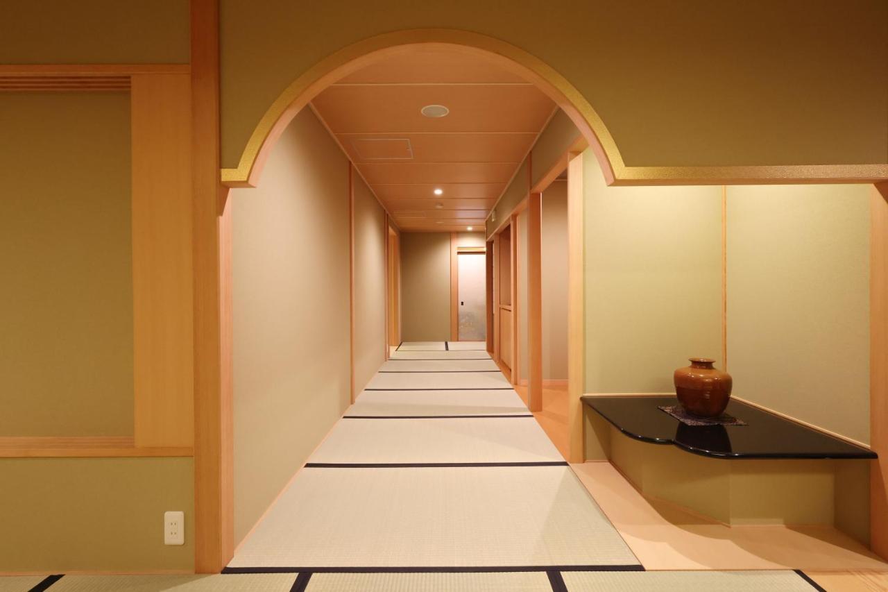 Fujiiso (Adults Only) Hotel Takayama  Bagian luar foto