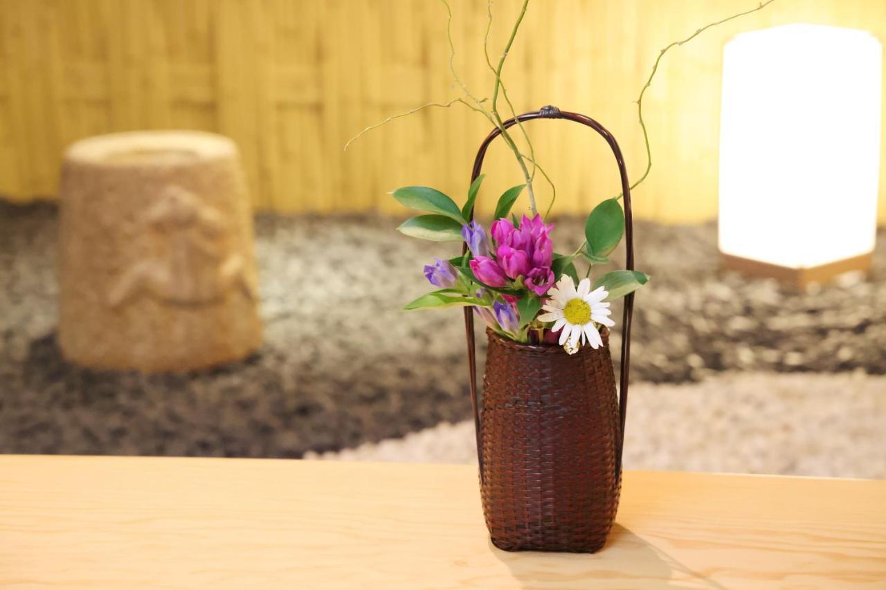Fujiiso (Adults Only) Hotel Takayama  Bagian luar foto