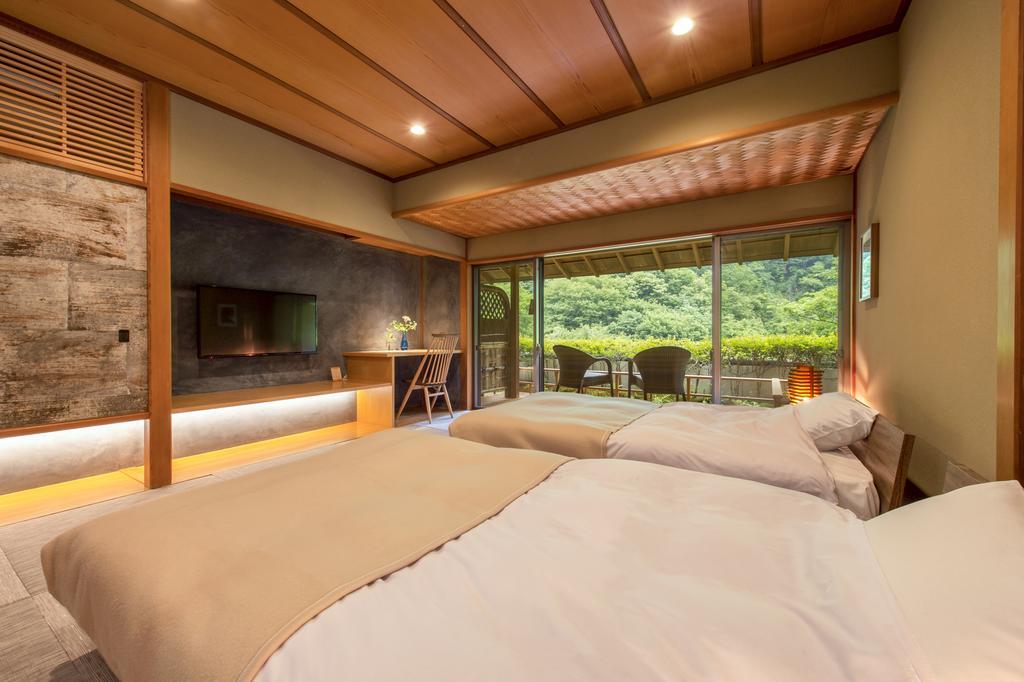 Fujiiso (Adults Only) Hotel Takayama  Bagian luar foto
