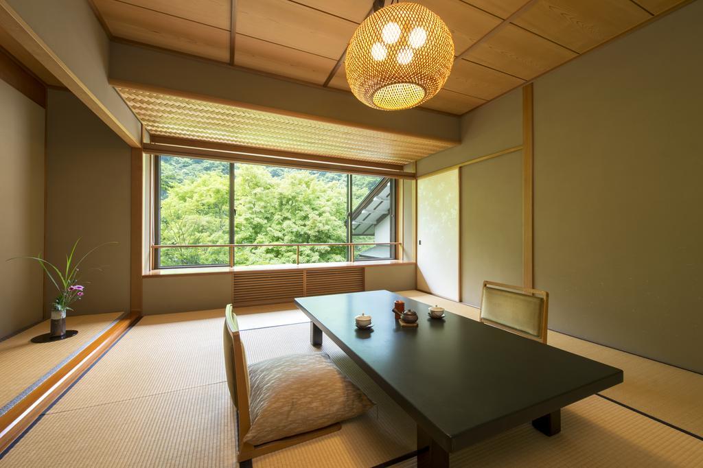 Fujiiso (Adults Only) Hotel Takayama  Bagian luar foto
