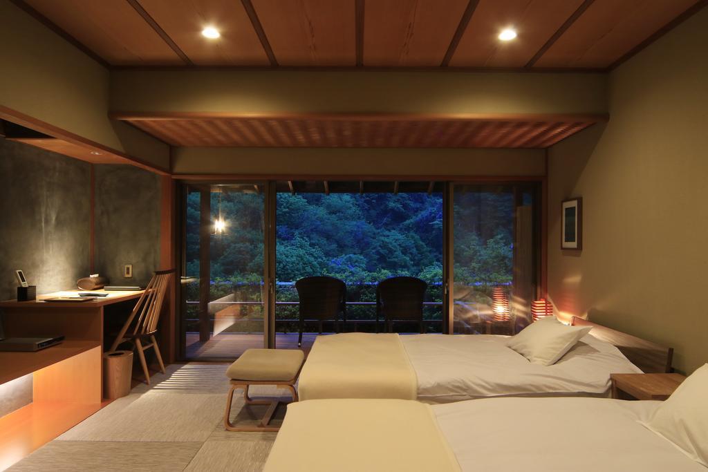 Fujiiso (Adults Only) Hotel Takayama  Bagian luar foto