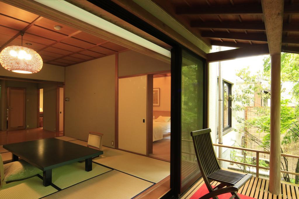 Fujiiso (Adults Only) Hotel Takayama  Bagian luar foto